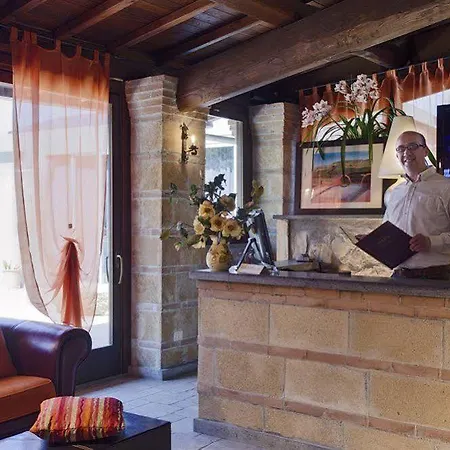 Hotel Valle Del Marta